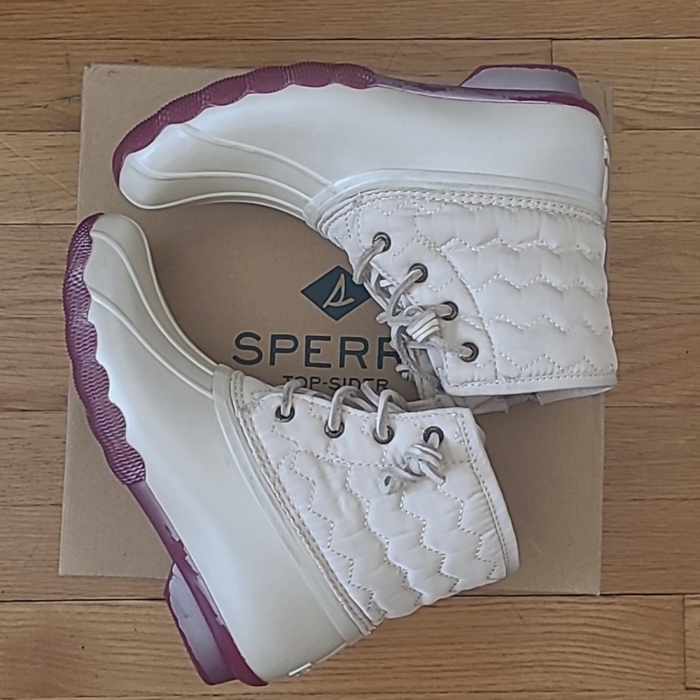 Sperry Saltwater boots